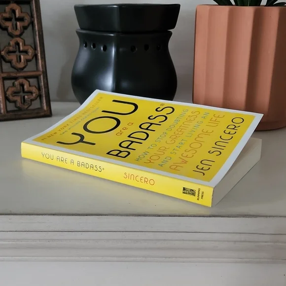 You are a Badass by Jen Sincero - Picture 2 of 3